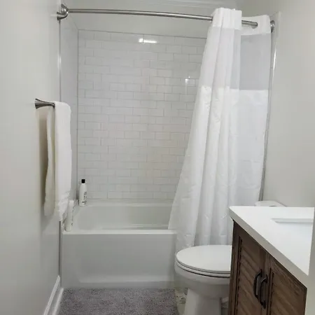 Renovated 2 Bed Walltown Home Walk To Duke! B Durham Exterior photo