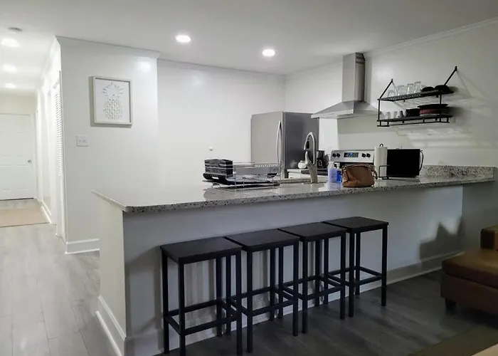 Renovated 2 Bed Walltown Home Walk To Duke! B
