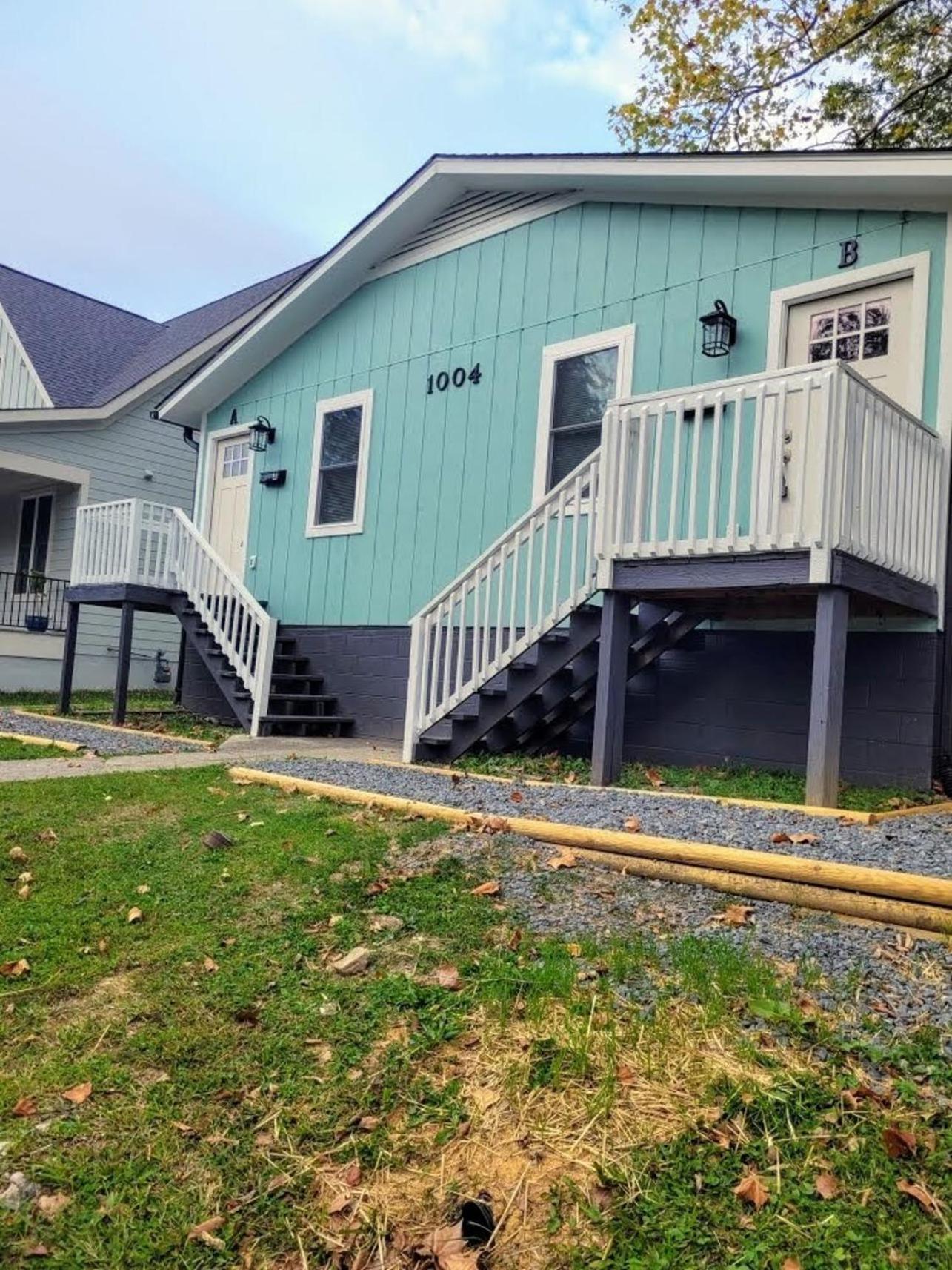 Renovated 2 Bed Walltown Walk To Duke! B Holiday home