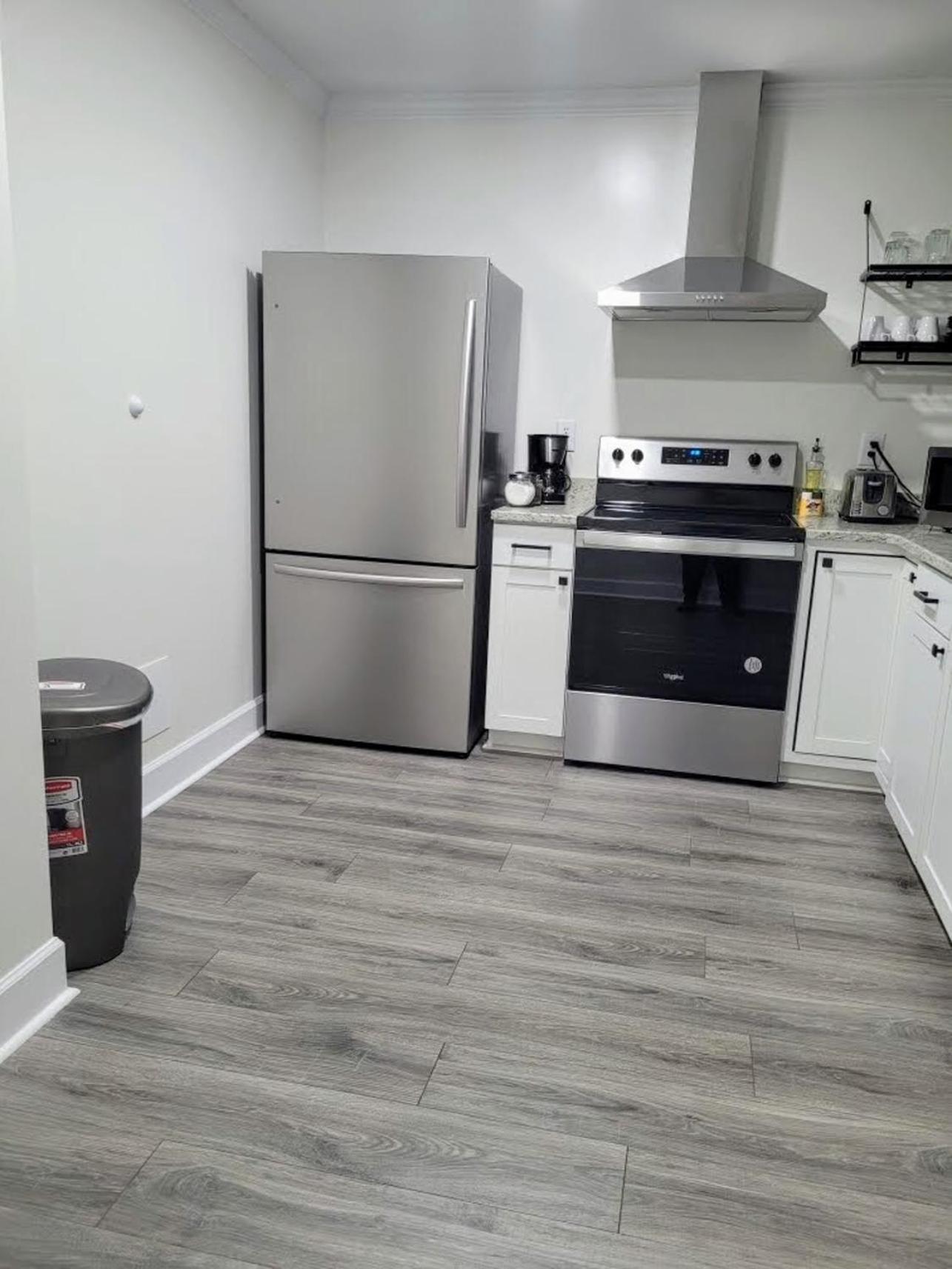 Holiday home Renovated 2 Bed Walltown Walk To Duke! B *