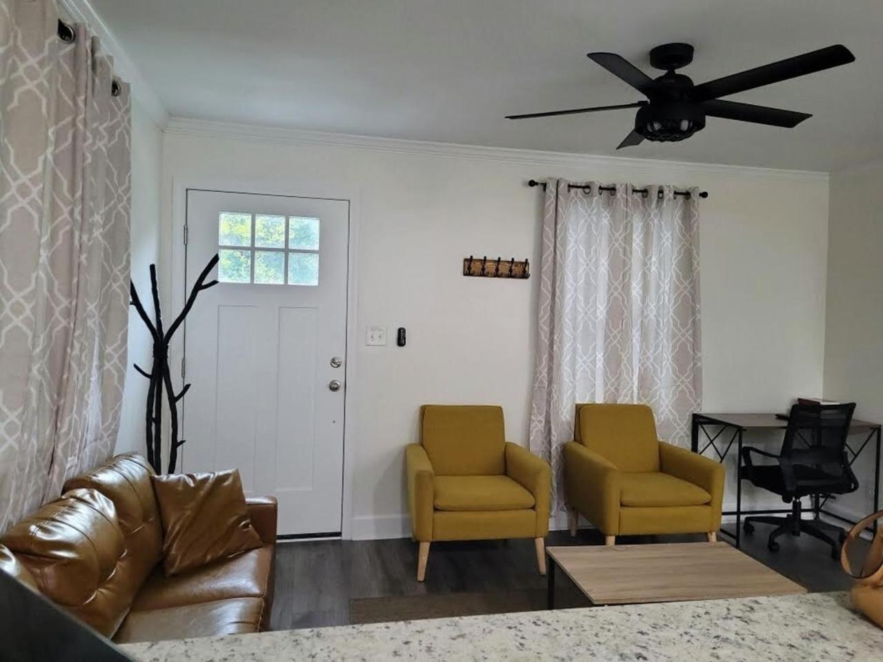 Renovated 2 Bed Walltown Walk To Duke! B * Durham